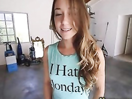 Skillful teen babe works out the black cock