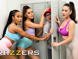 Goddesses Jenna Foxx & Vanna Bardot Take Turns Exploring Jasmine Wilde's Hot Body